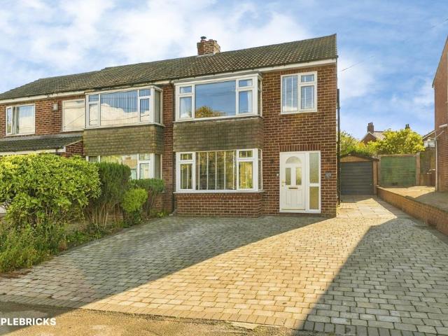 3 bedroom semi detached house for sale