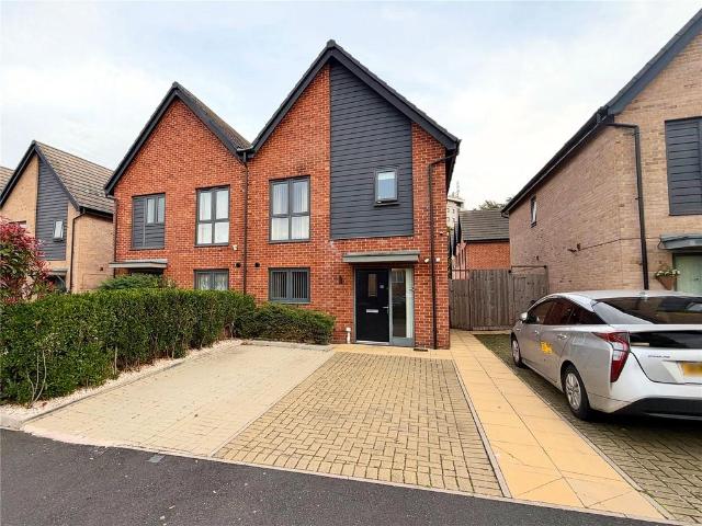 3 bedroom semi detached house for sale