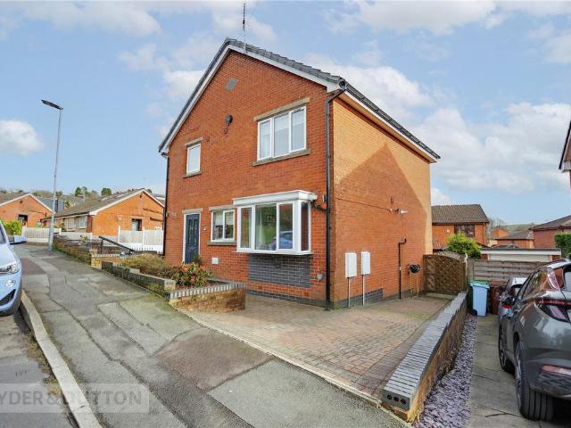 3 bedroom detached house for sale