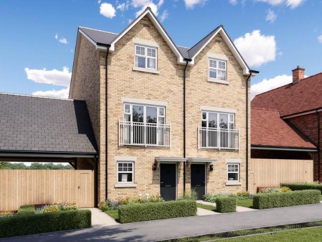 4 bedroom semi detached house for sale