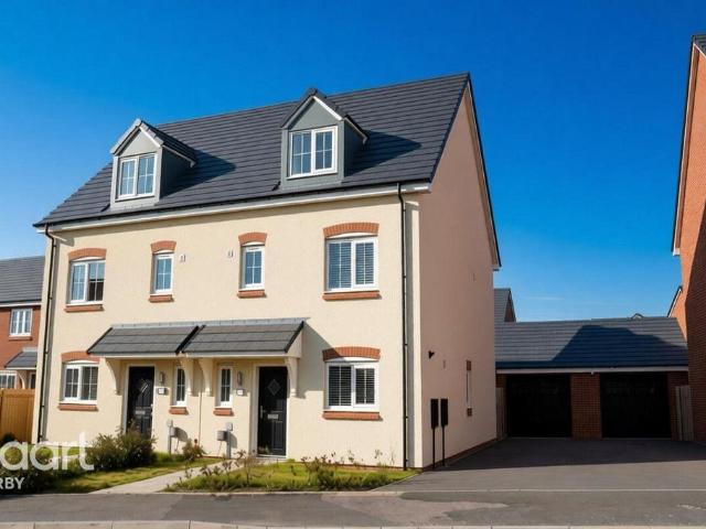3 bedroom semi detached house for sale
