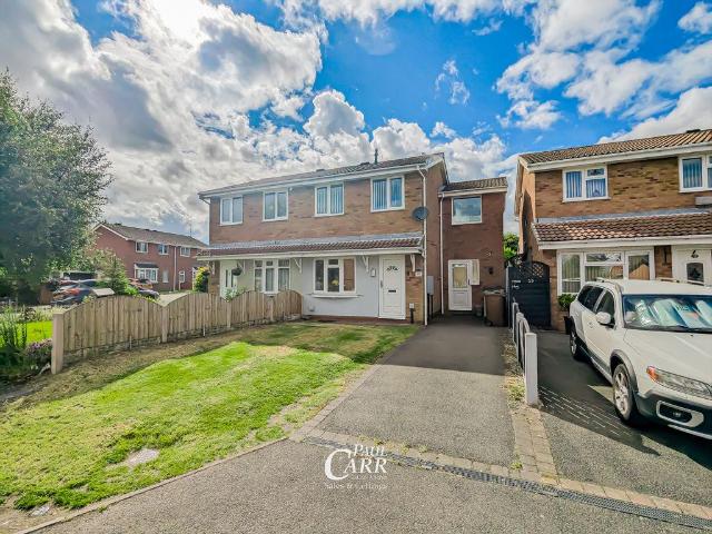 3 bedroom semi detached house for sale