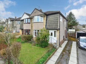 House for sale in Bingley West - Garden