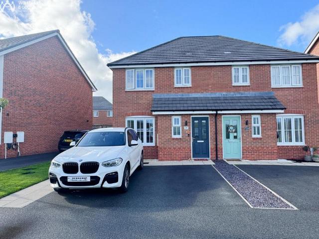 3 bedroom semi detached house for sale