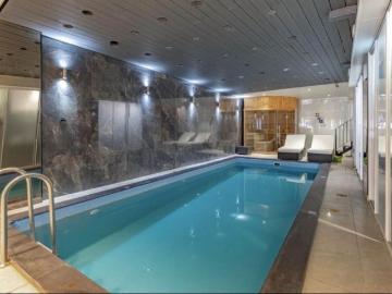 Dudden Hill, London, Greater London - Sauna