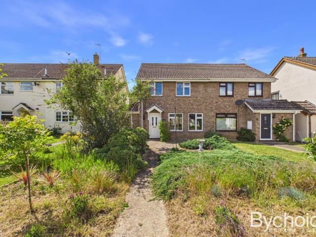 3 bedroom semi detached house for sale