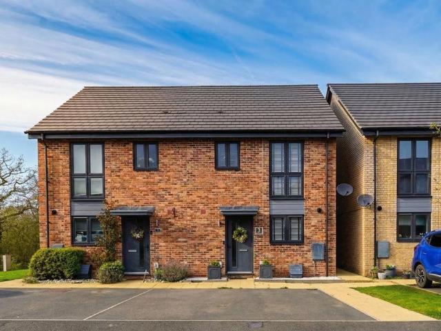 3 bedroom semi detached house for sale