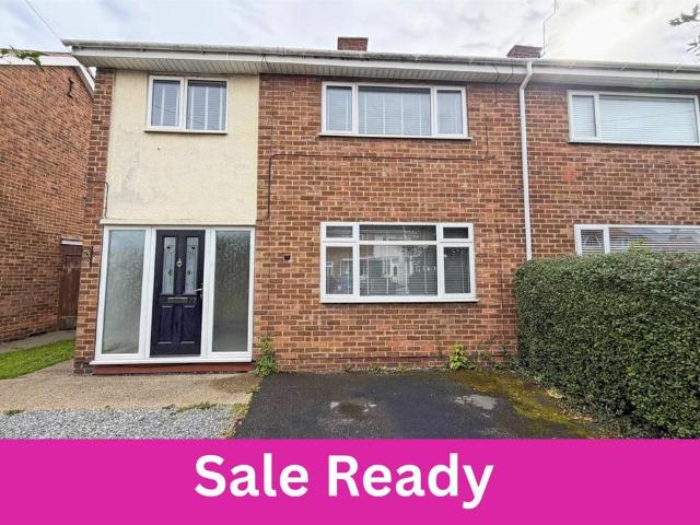 3 bedroom semi detached house for sale