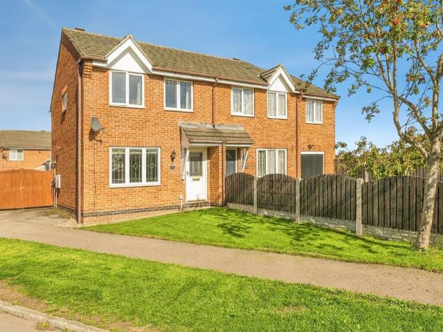 3 bedroom semi detached house for sale