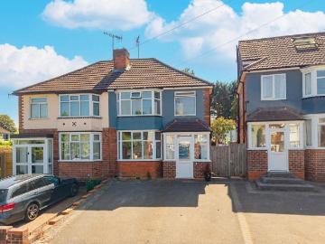 3 bedroom semi detached house for sale