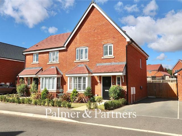 3 bedroom semi detached house for sale