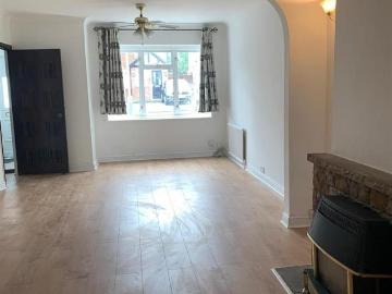 Misbourne Road UB10 Uxbridge, UB8, Greater London