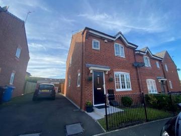 3 bedroom semi detached house for sale