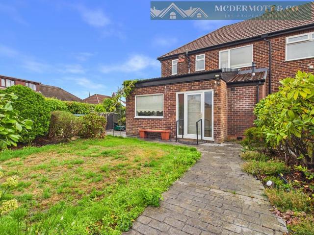 3 bedroom semi detached house for sale