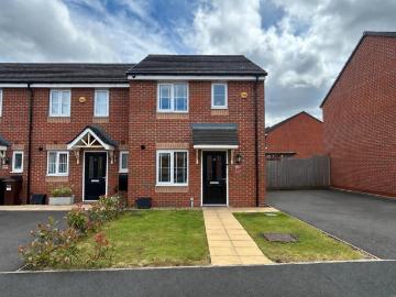 3 bedroom semi detached house for sale