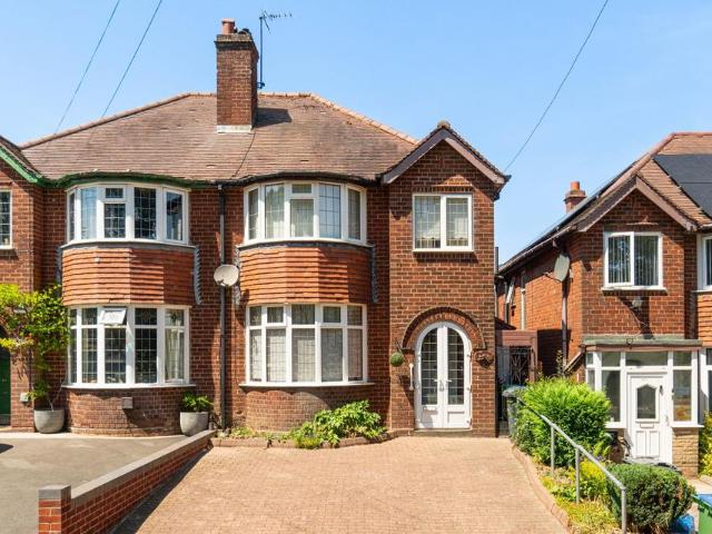 3 bedroom semi detached house for sale