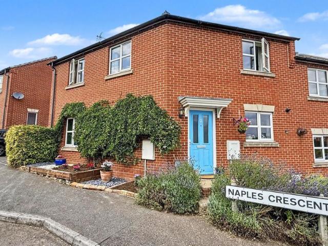 3 bedroom semi detached house for sale