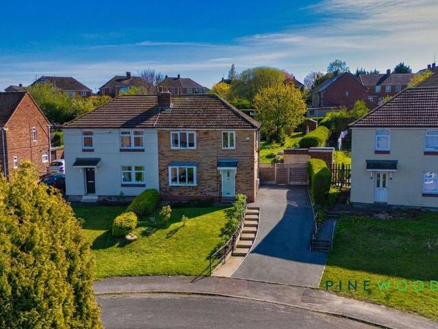 3 bedroom semi detached house for sale
