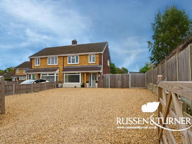 3 bedroom semi detached house for sale