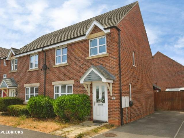 3 bedroom semi detached house for sale