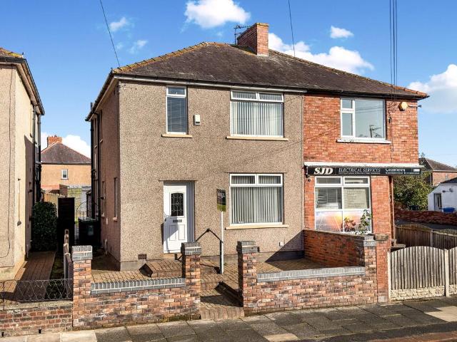 3 bedroom semi detached house for sale
