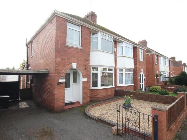 3 bedroom semi detached house for sale
