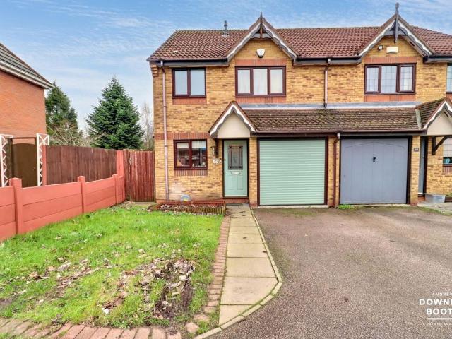 3 bedroom semi detached house for sale