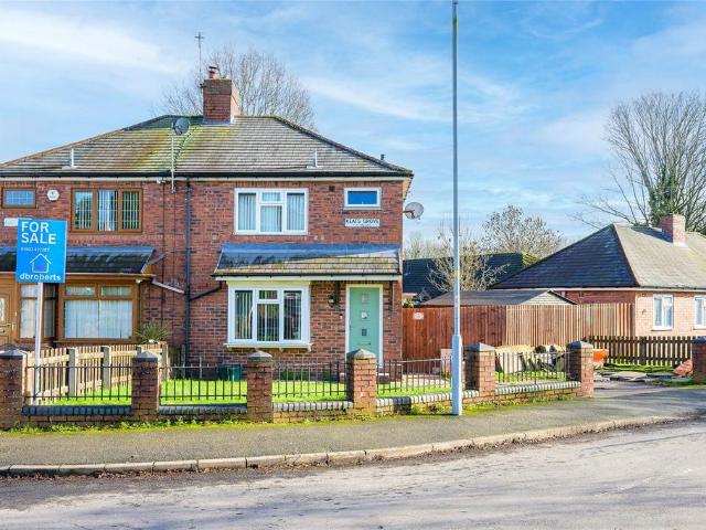 3 bedroom semi detached house for sale