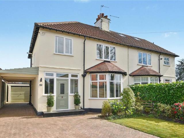 3 bedroom semi detached house for sale
