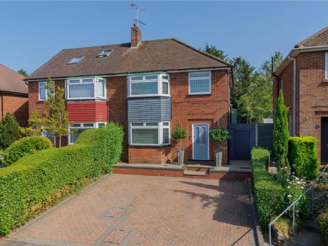 3 bedroom semi detached house for sale