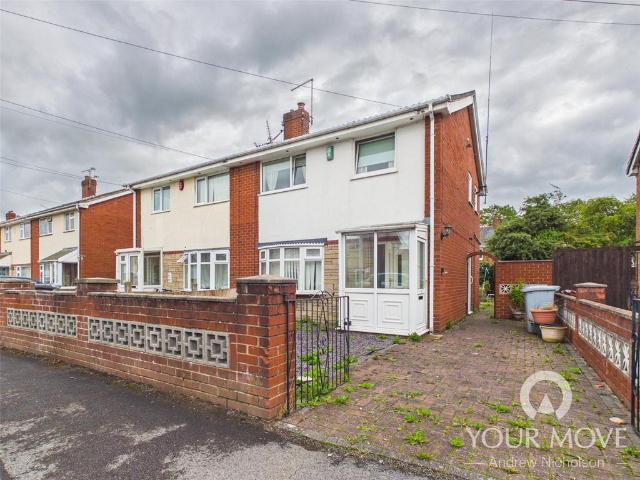 3 bedroom semi detached house for sale
