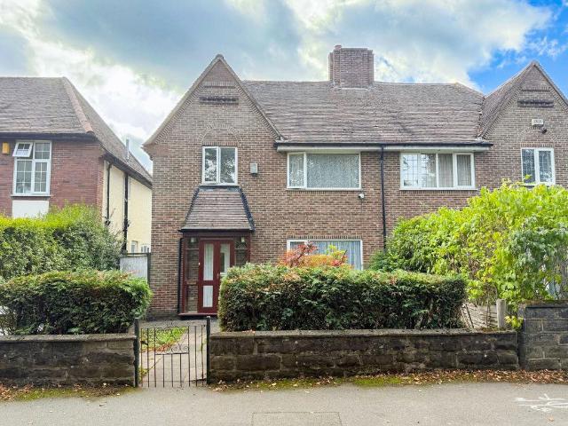 3 bedroom semi detached house for sale