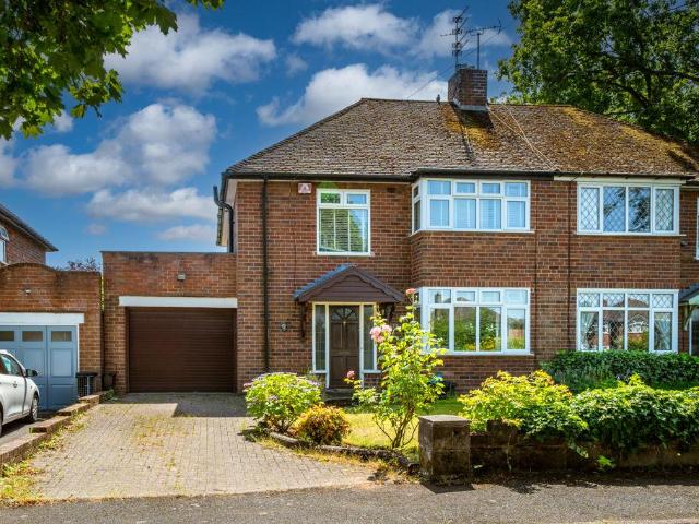 3 bedroom semi detached house for sale