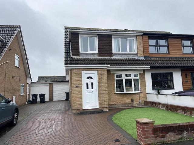 3 bedroom semi detached house for sale