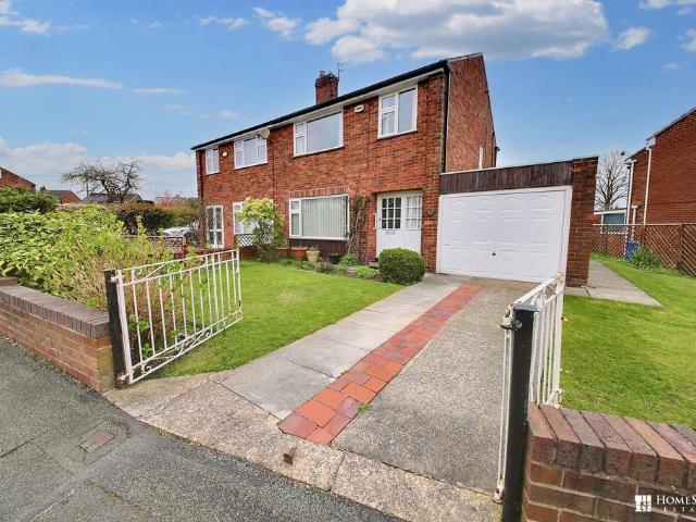 3 bedroom semi detached house for sale