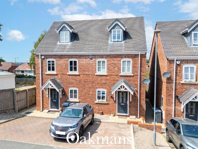 3 bedroom semi detached house for sale