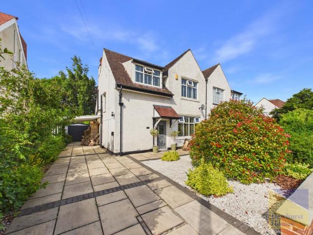 3 bedroom semi detached house for sale