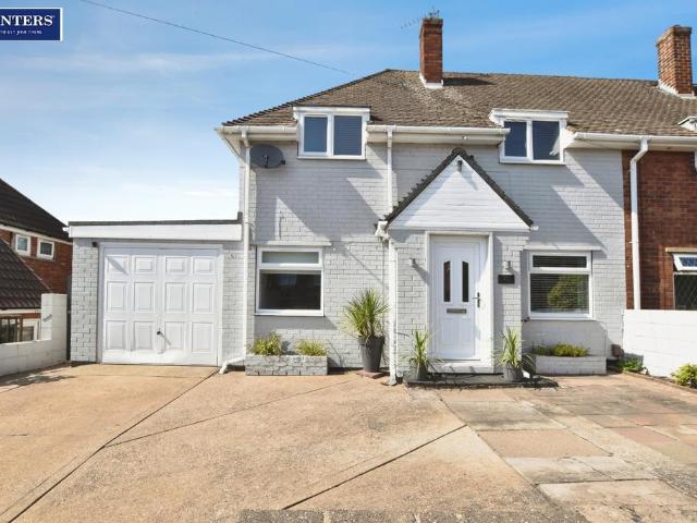 3 bedroom semi detached house for sale