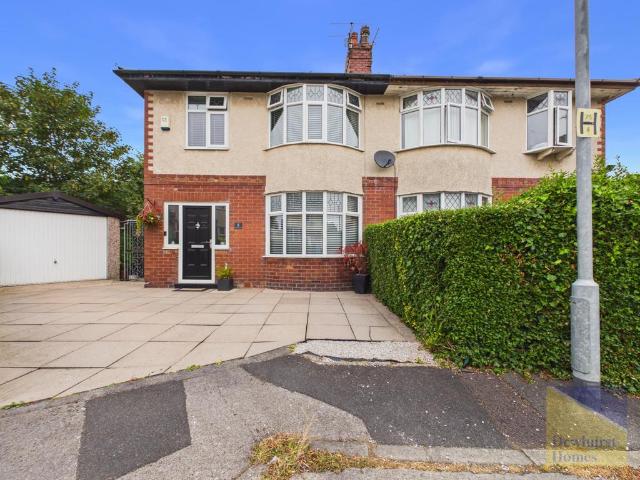3 bedroom semi detached house for sale