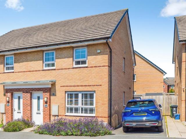 3 bedroom semi detached house for sale