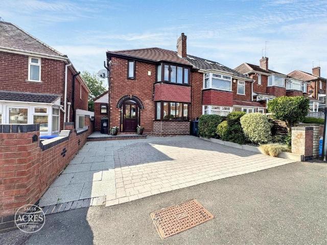 3 bedroom semi detached house for sale