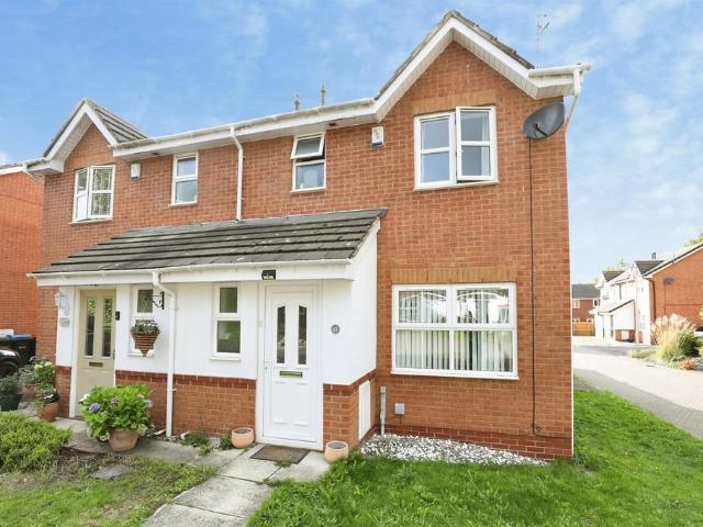 3 bedroom semi detached house for sale