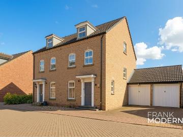 3 bedroom semi detached house for sale