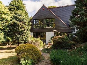 Edinburgh, Shetland - Garden, Parking
