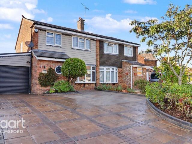 3 bedroom semi detached house for sale