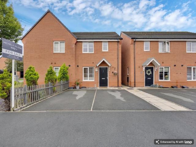 3 bedroom semi detached house for sale
