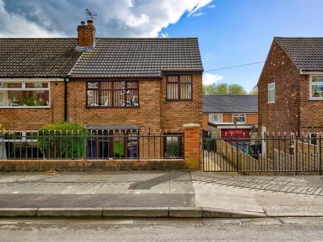 3 bedroom semi detached house for sale