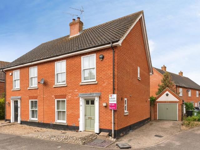 3 bedroom semi detached house for sale
