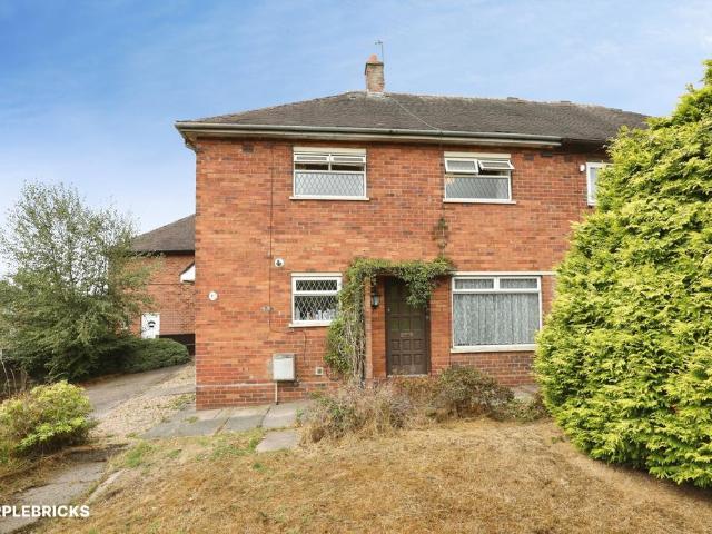 3 bedroom semi detached house for sale