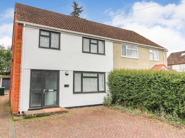 3 bedroom semi detached house for sale